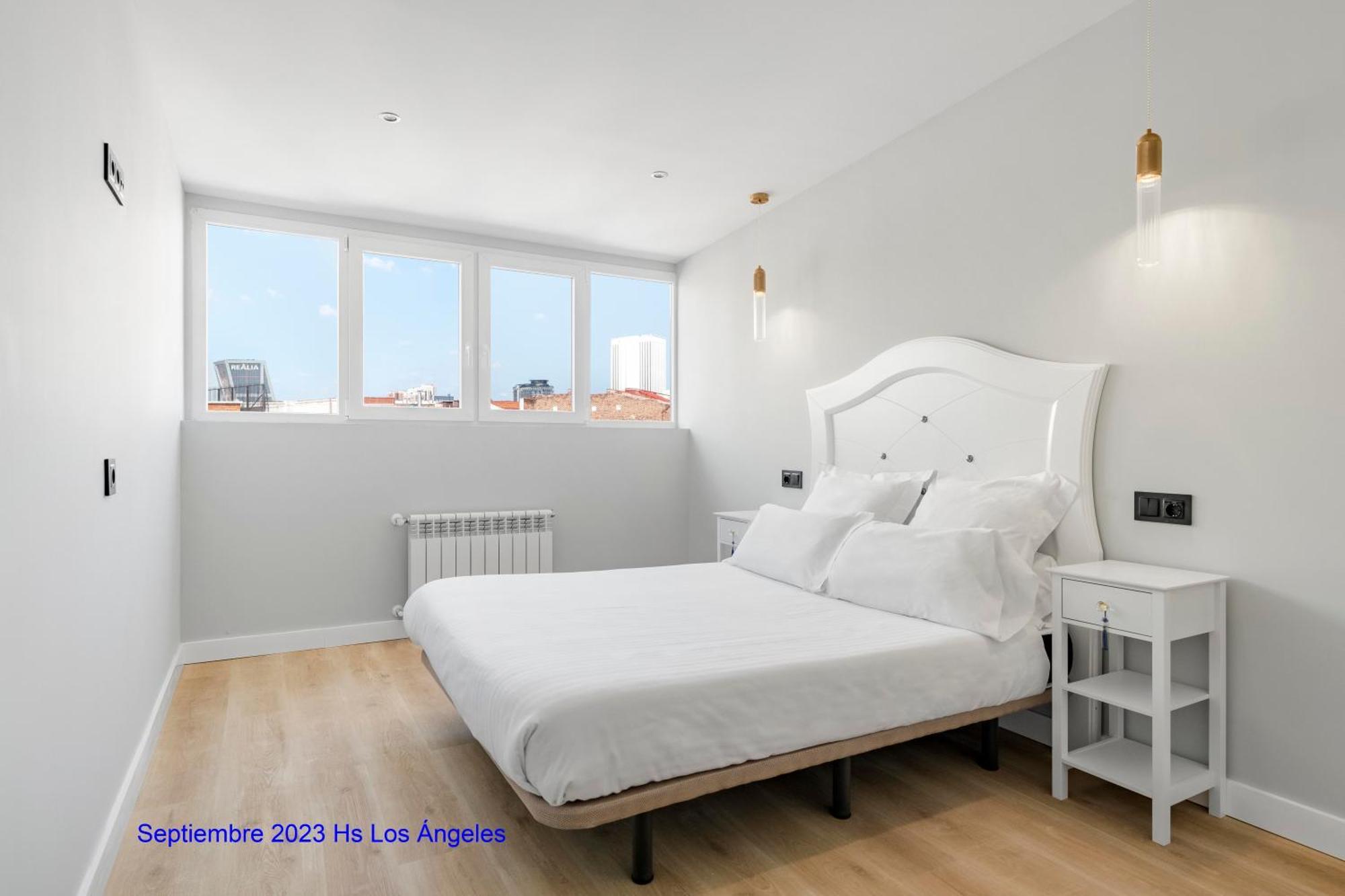 Hostal Los Angeles Мадрид Экстерьер фото
