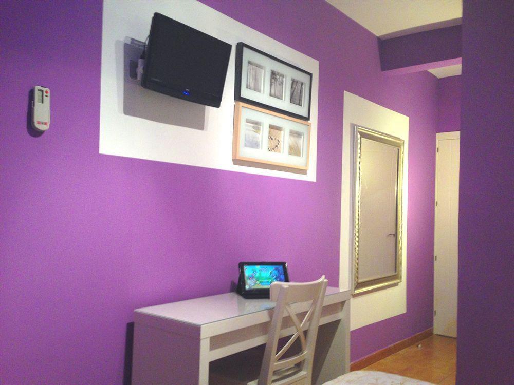 Hostal Los Angeles Мадрид Экстерьер фото